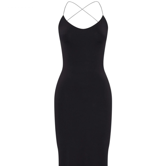 Sabine Backless Maxi Dress - Picture 8 of 9
